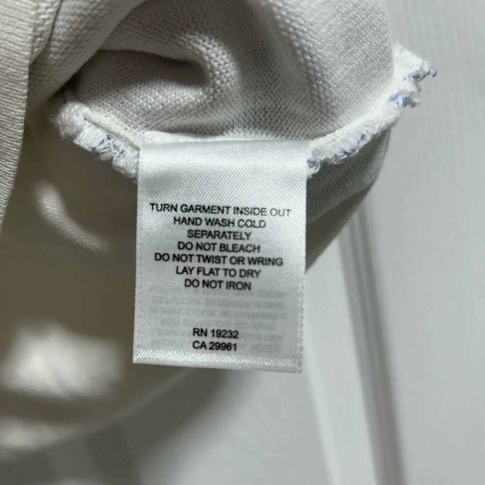 Alfred Dunner knit top with embroidered/lacey top front panel. New. Size L $16 - Picture 6 of 6